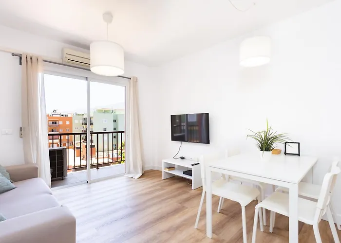 Home2book La Brisa Caletillas *